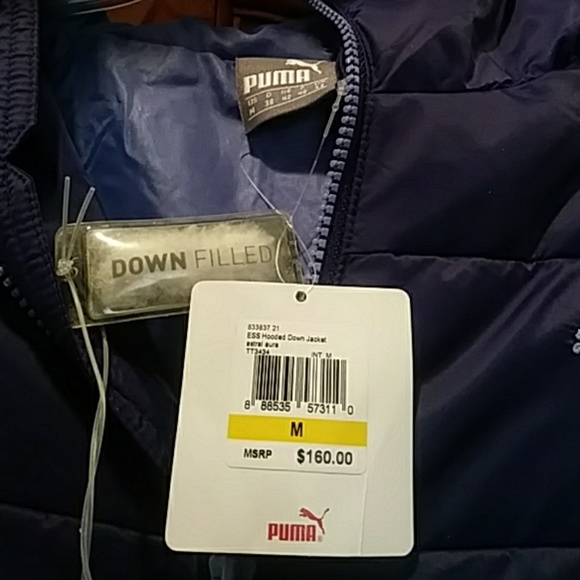 NEW - PUMA HOODED DOWN JACKET - Picture 2 of 5